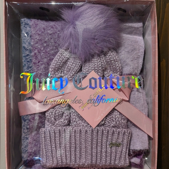 Juicy Couture Scarf & Beanie W/ Pom Set NIB - Picture 4 of 8